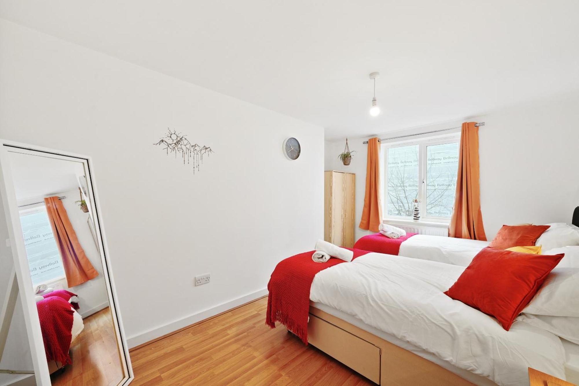 Central Bishops Stortford 2Br Apartment Бишъпс Стортфорд Екстериор снимка